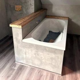 Mobile Preview: Badezimmerablage um Badewanne / Bohle aus Massivholz / Altholz